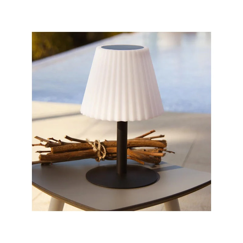 Lampe de Table Solaire 2 en 1 - Lady Spike Bouffant Noir Populaire