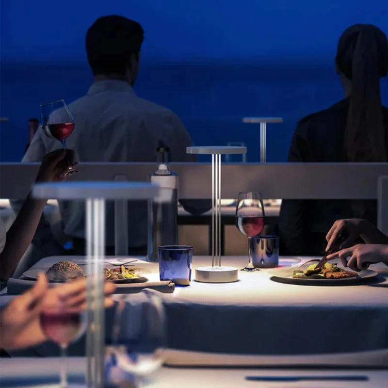 Lampe de Table Touch LED - Trizio Blanc Livraison Gratuite
