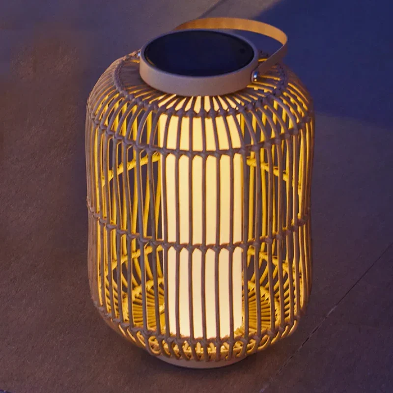 Lanterne Solaire Rotin H 40 cm - Mariel Dernière Chance