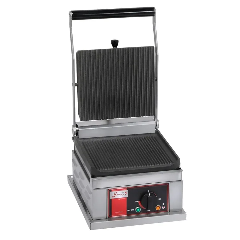 Grill professionnel panini simple petit modèle plaques rainurées Must-Have