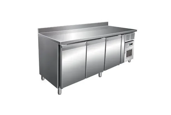 Table réfrigérée positive 464 l - avec dosseret - 3 portes - avec groupe logé Acheter En Ligne