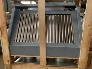 Satisfait Ou Remboursé Hotte murale 1000 mm prof. 700 avec moteur