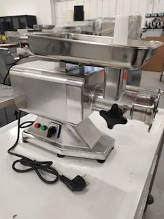 HACHOIR A VIANDE 120Kg/H Soldes